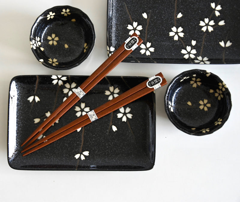 Set japonez pentru servire sushi, din ceramica, Petals Negru, 4 piese (1)