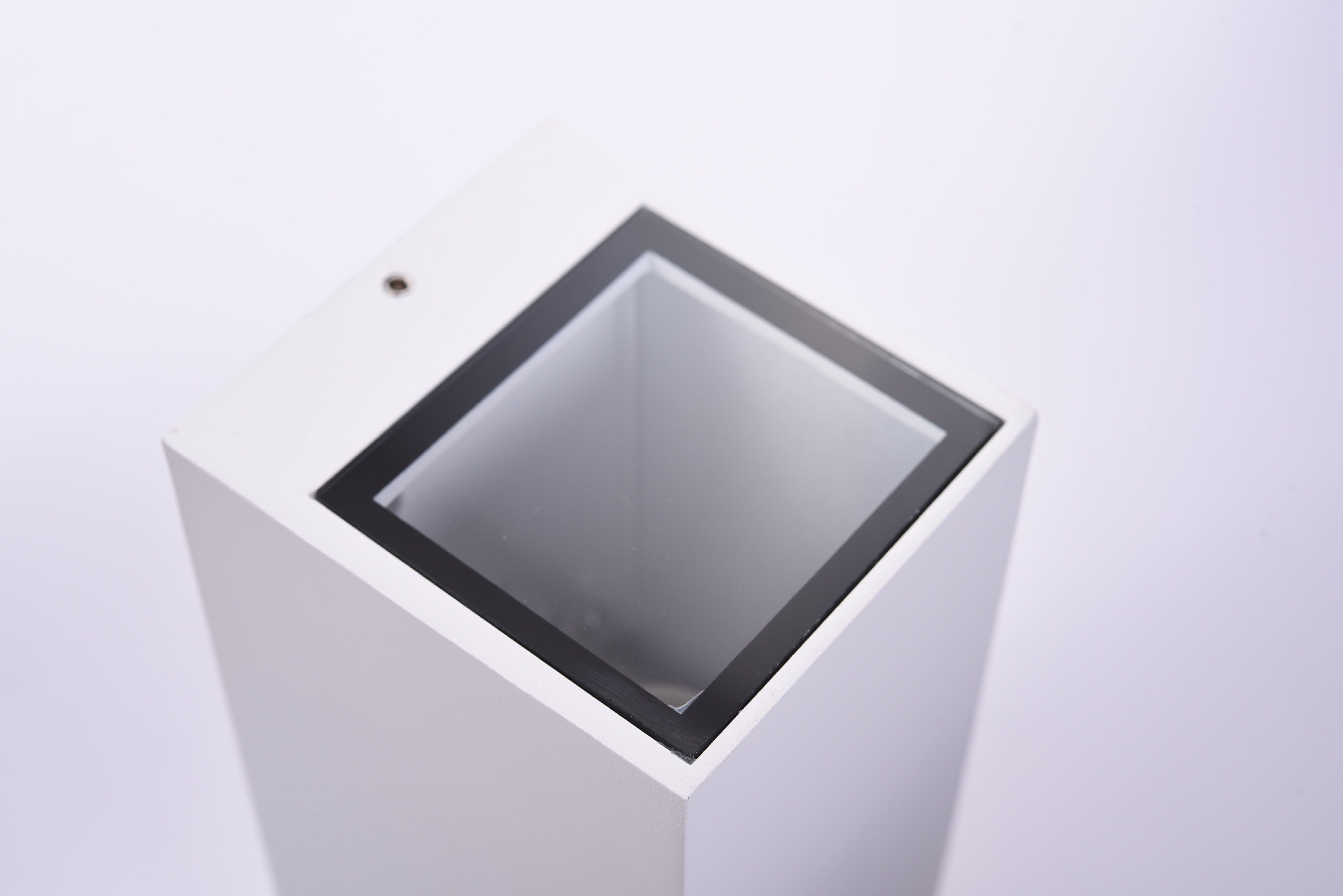 Azzarddo Aplica Jake 2 Alb, AZ3322