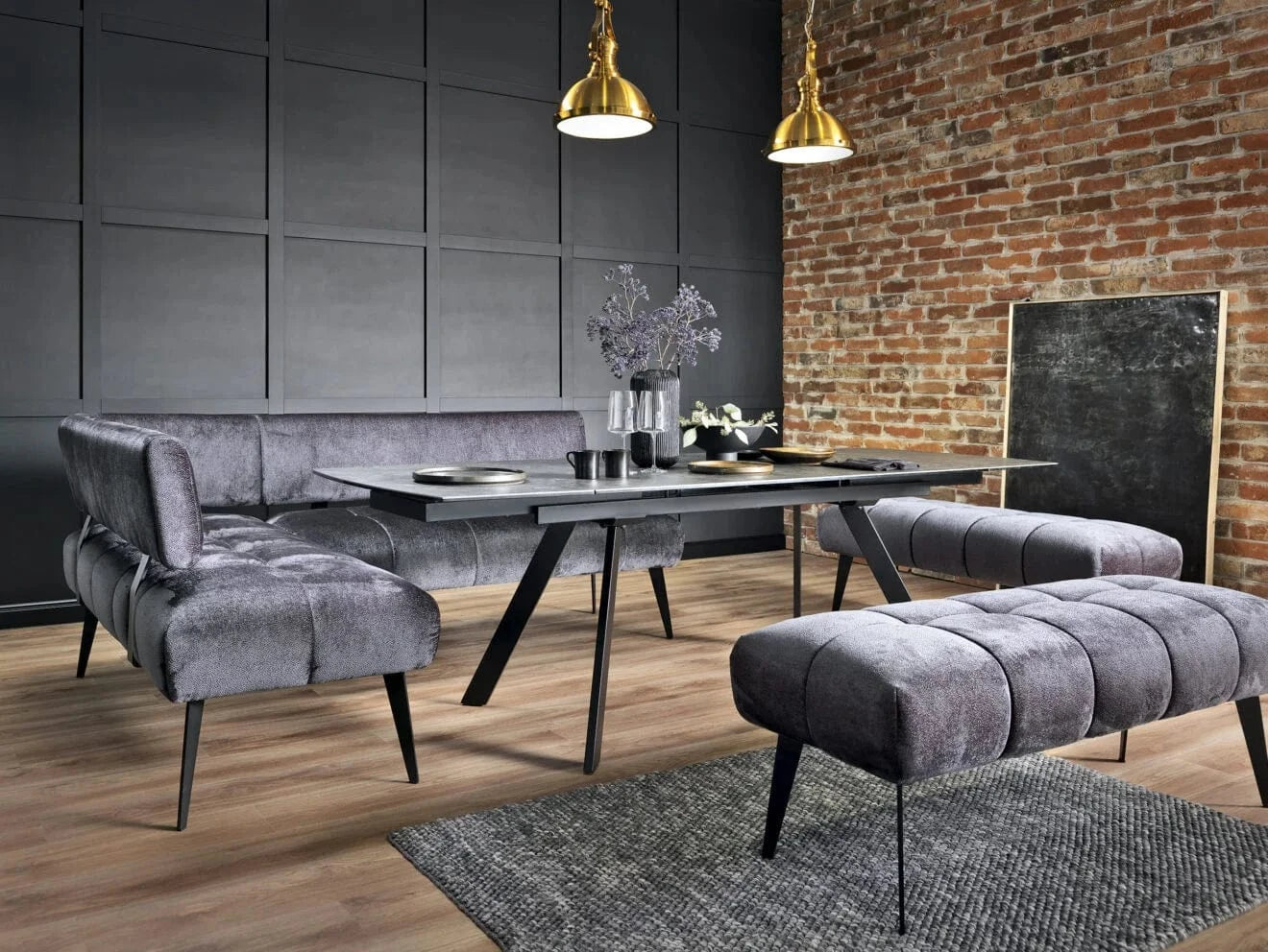 Wersal Banca tapitata cu stofa si picioare metalice, Milos, l133xA47xH54 cm