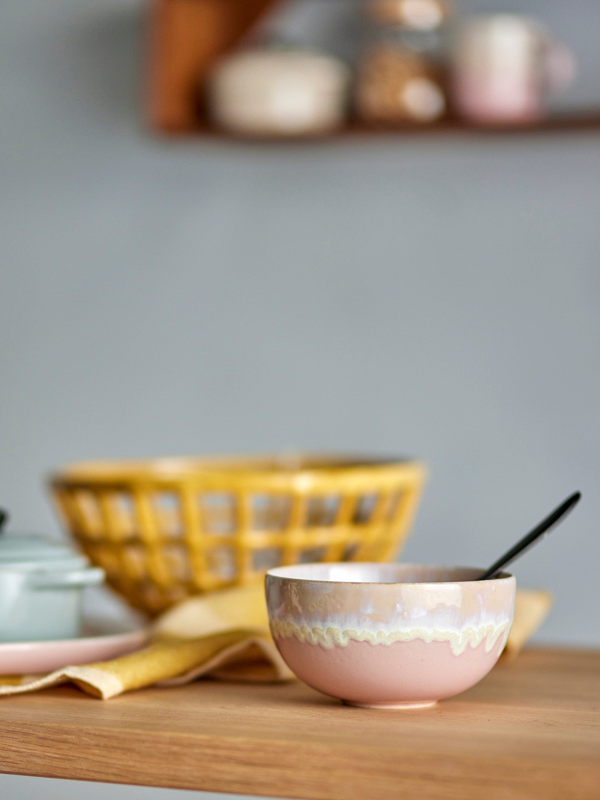 Bloomingville Bol din ceramica, Louisa Roz, 550 ml