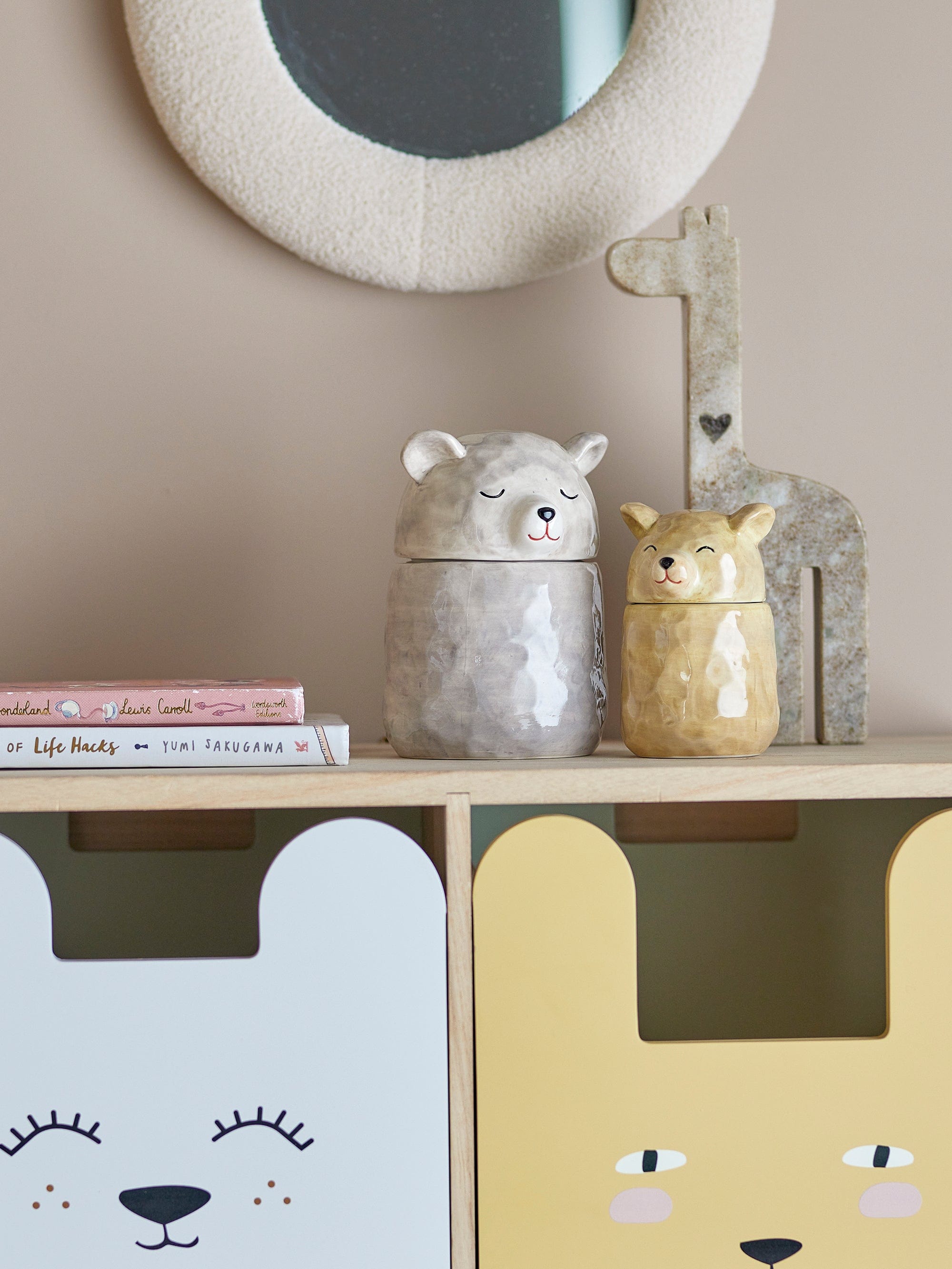 Bloomingville Borcan pentru depozitare cu capac, Puk Gri, 440 ml, Ø10xH15 cm