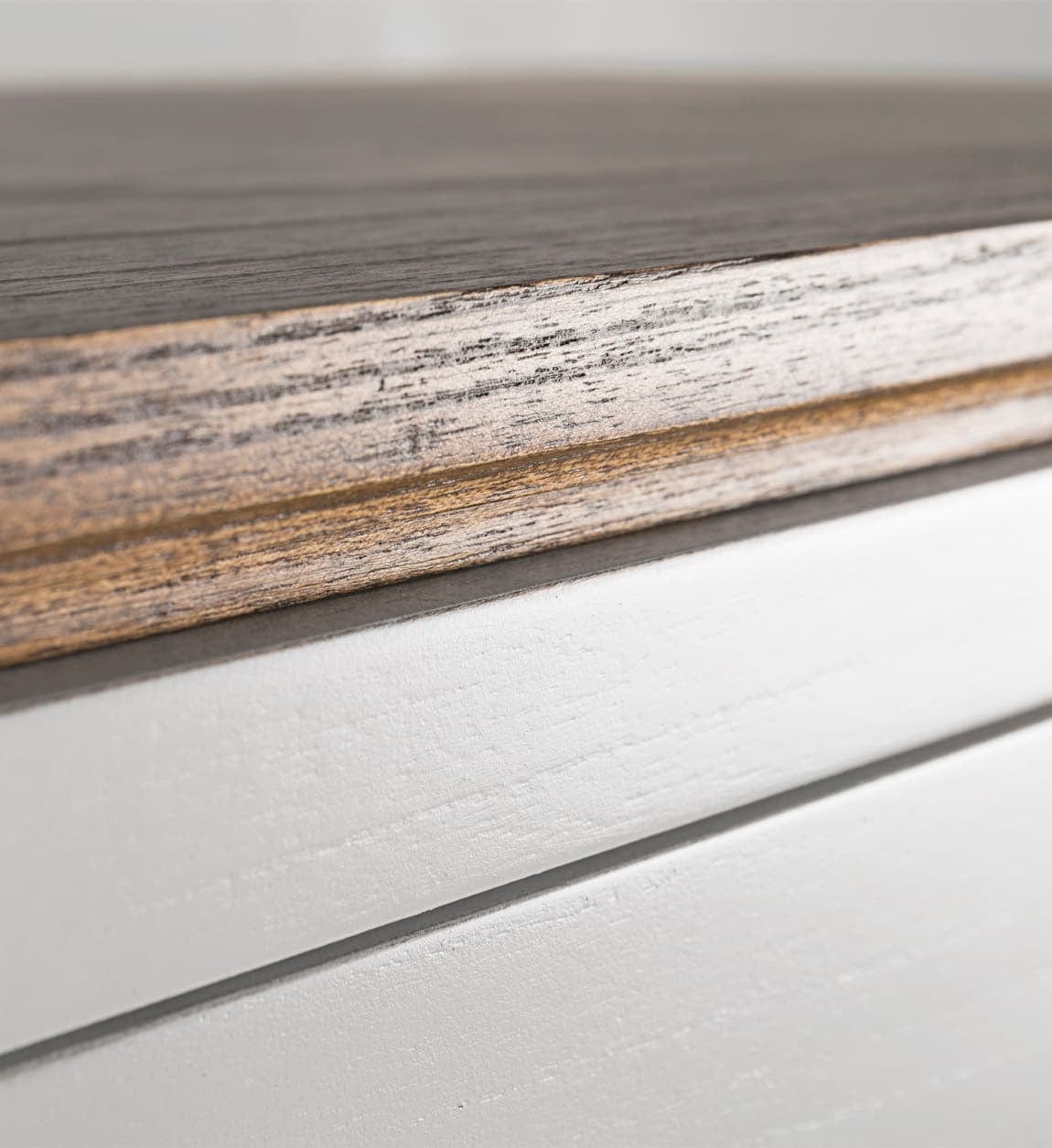 Moycor Cabinet cu vitrina din lemn si furnir, cu 6 sertare si 1 usa, Everest Big Alb / Maro, l90xA45xH135 cm