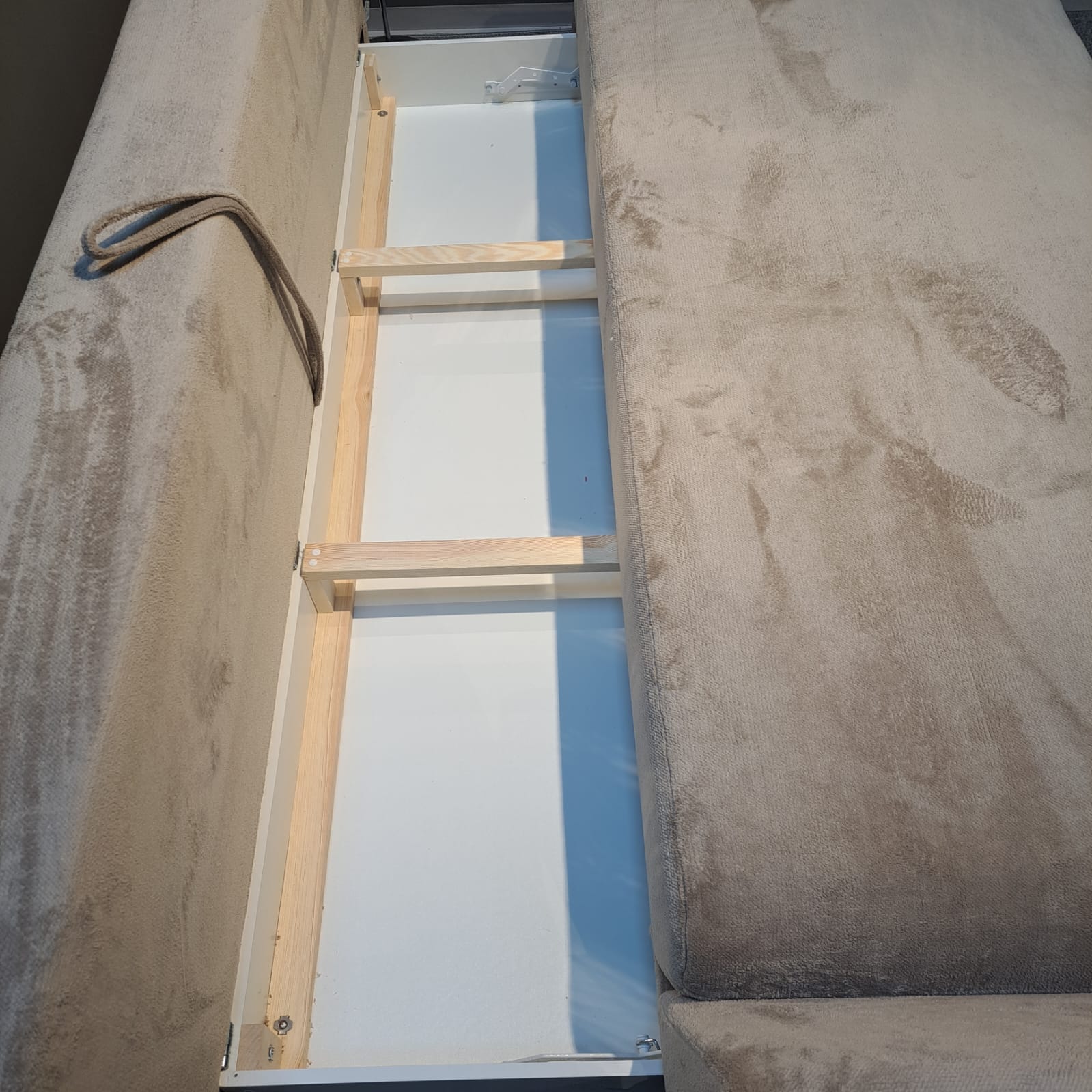 Canapea Extensibila, 3 Locuri, Lada de Depozitare, Perne Incluse, Mate Cappuccino, l242xA110xH75 cm (3)