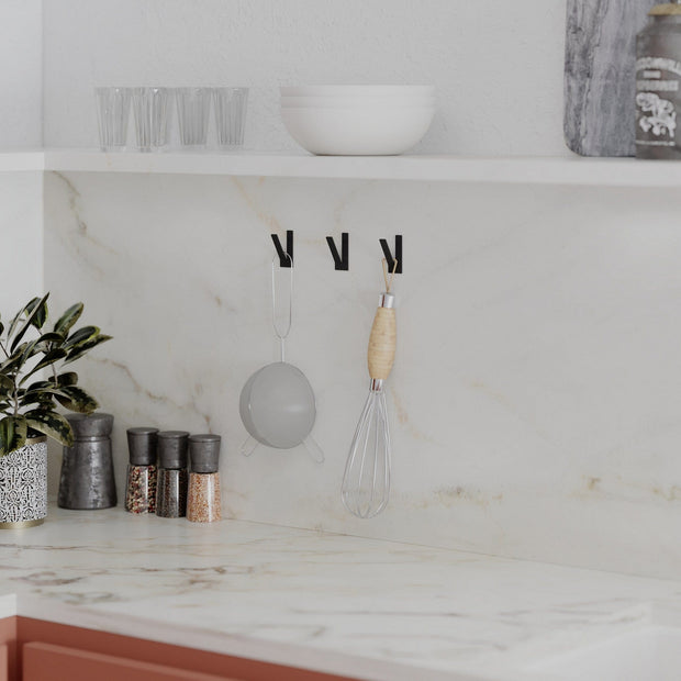 Asir Carlig pentru perete din metal, Nora Negru, l2,6xA3,1xH6 cm