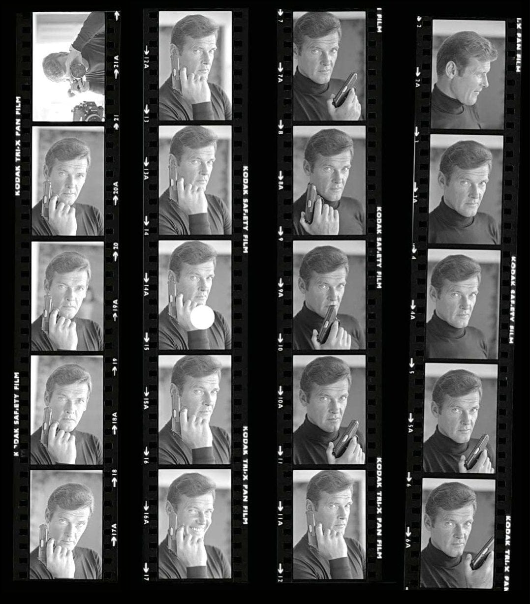Carte Bond: Photographed by Terry O'Neill: The Definitive Collection, Terry O'Neill, Editie in Limba Engleza (3)