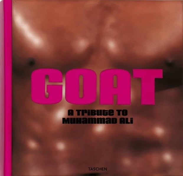 Carte GOAT SUMO, Helmut Sorge, Editie in Limba Engleza