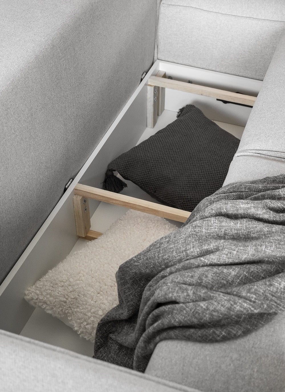 Eltap Coltar Extensibil Sillage cu Lada de Depozitare, Sezlong pe Dreapta, l302xA204xH95 cm