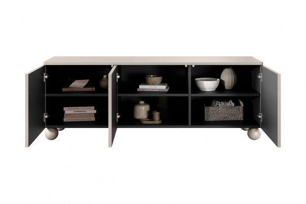 Bogart Comoda TV din MDF si lemn, cu 3 usi, Sonatia 150-3D Crem, l150xA45xH57 cm