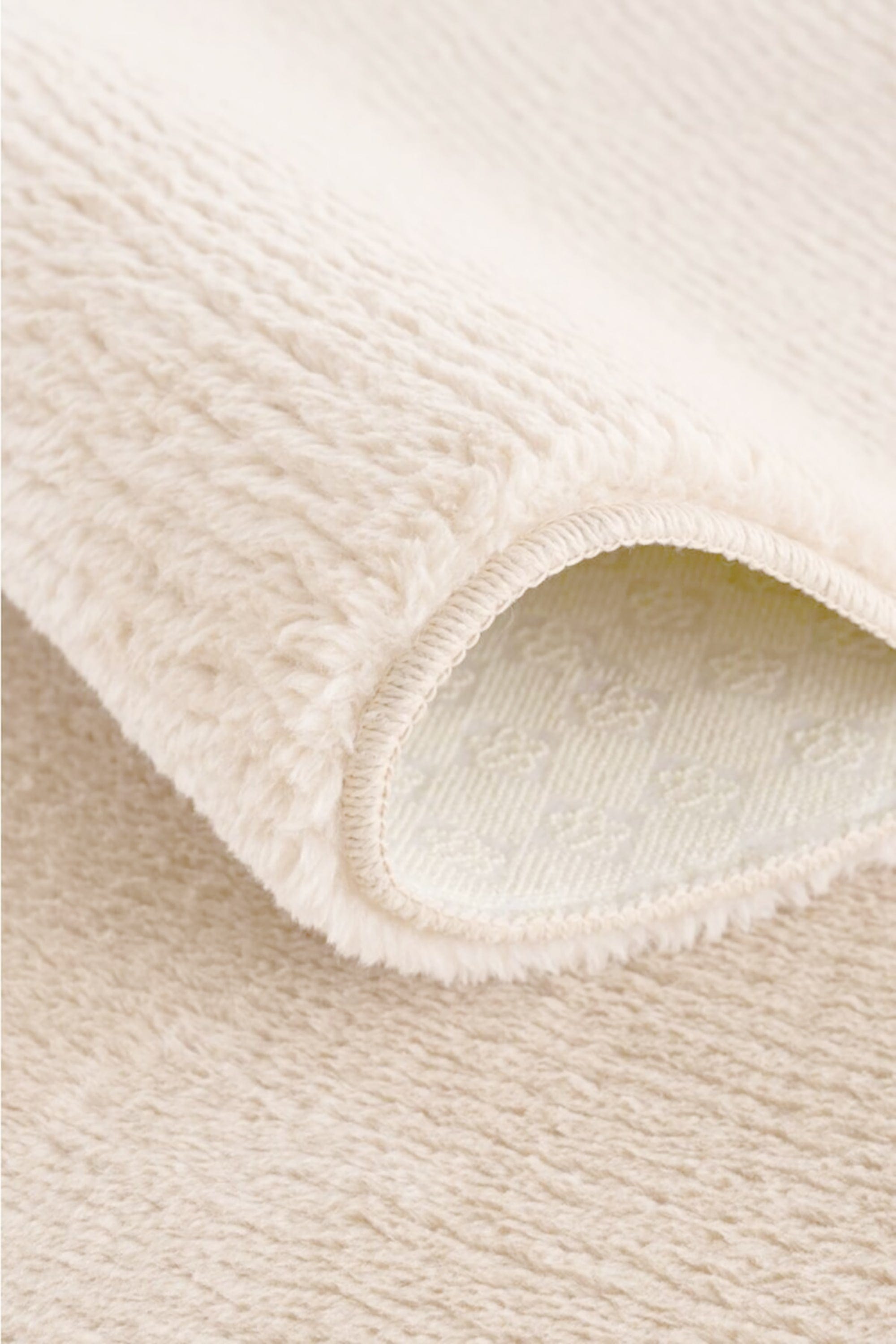 Covor din poliester, Cricle 2Y Crem (1)