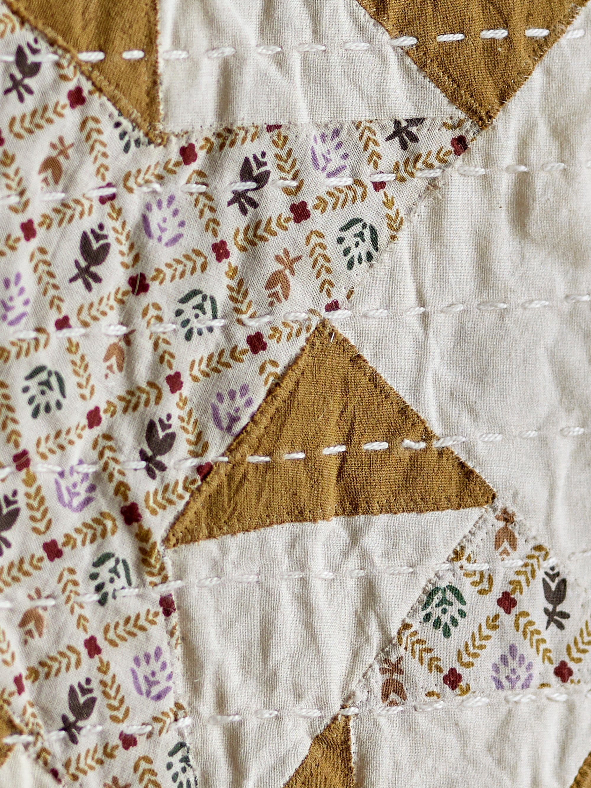 Decoratiune de perete din textil, Jean Natural, L70xlxH70 cm (3)