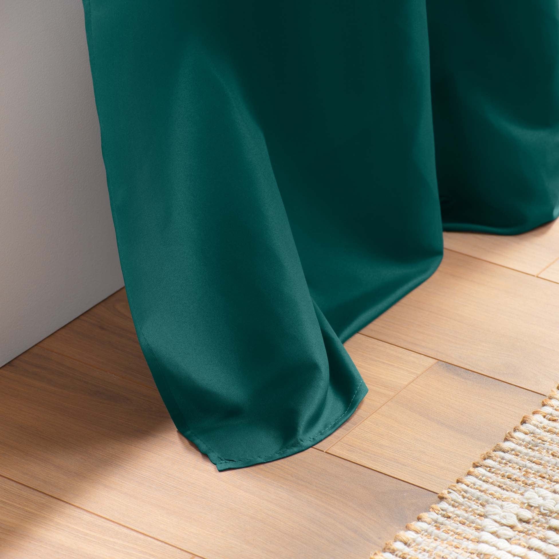 Draperie Absolu Verde, 140 x 260 cm (5)
