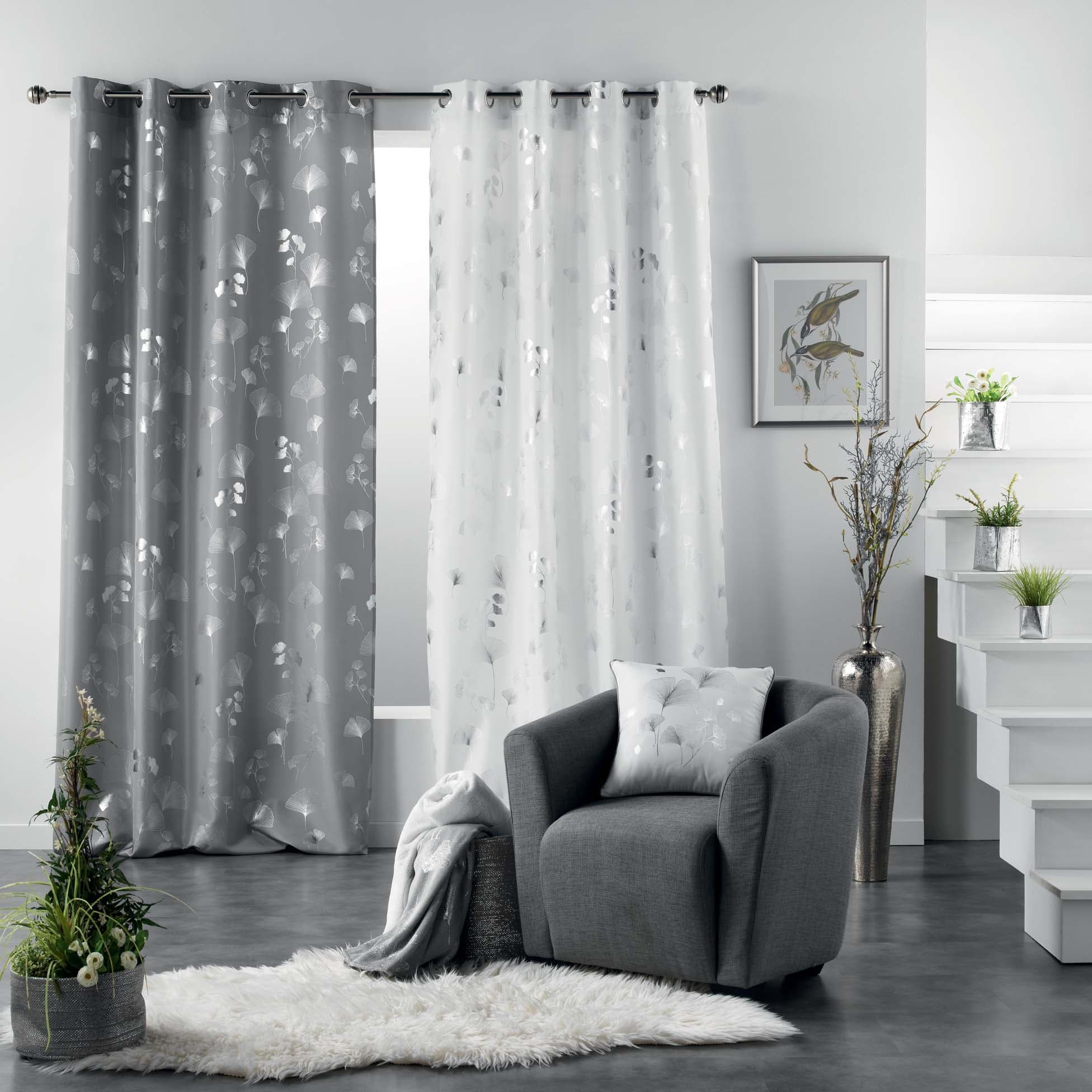 U10 Draperie Bloomy Alb / Argintiu, 140 x 260 cm