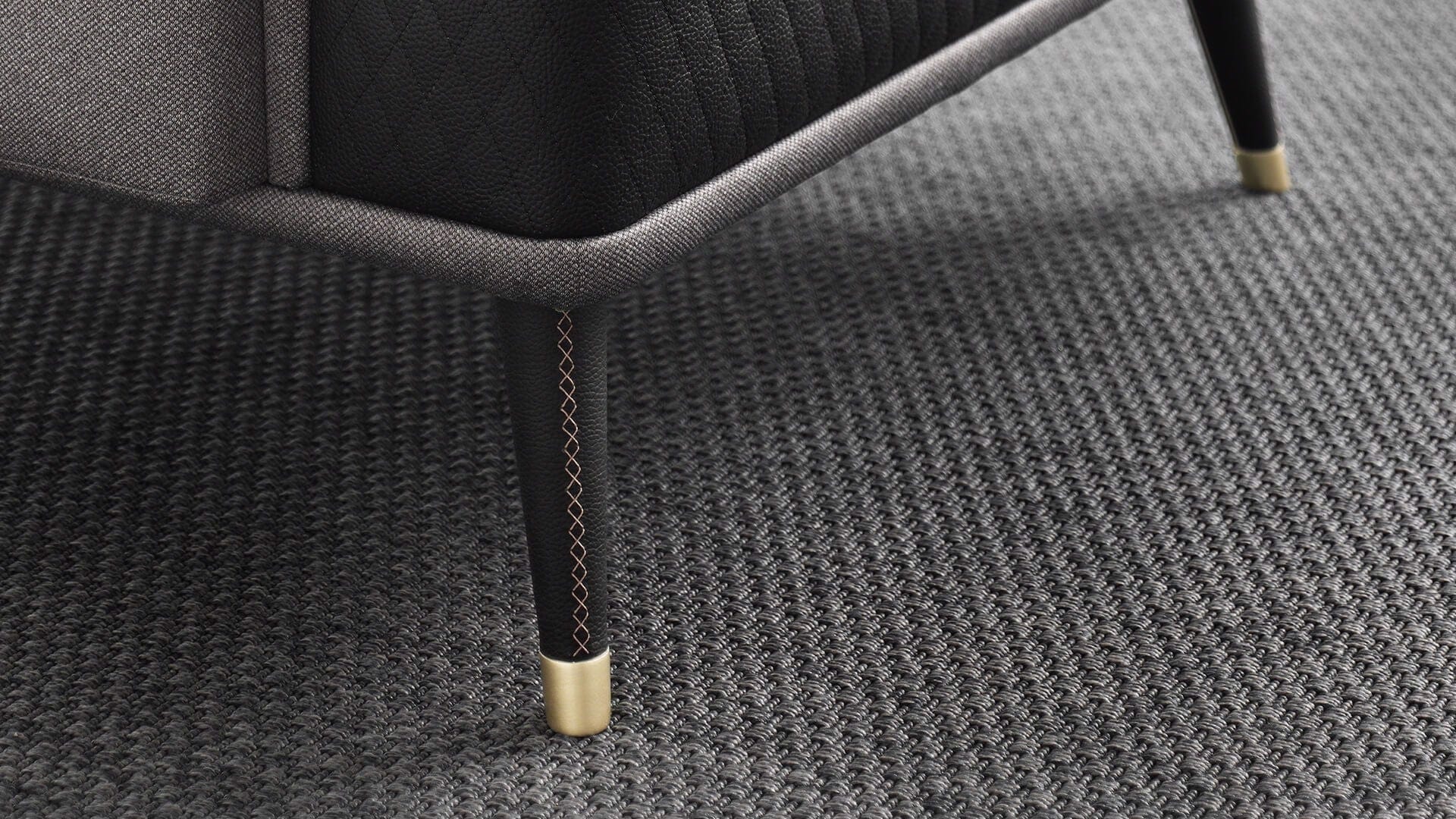 Fotoliu fix tapitat cu stofa si piele ecologica, cu picioare din lemn Diamond Gri inchis / Negru, l84xA89xH92 cm (4)