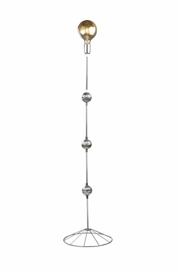 Lampadar Karlos Crom (2)