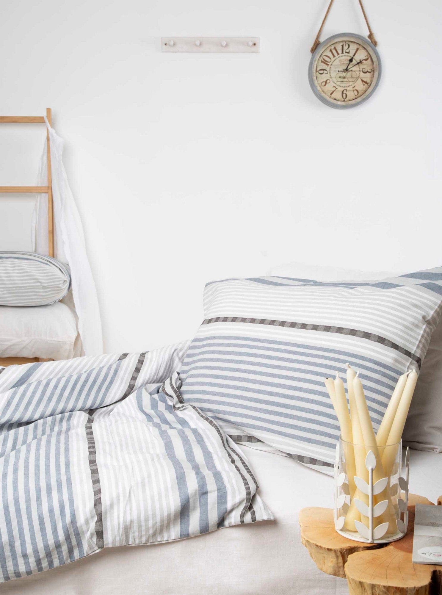 Lenjerie de pat din bumbac, Coleen Multicolor, 220 x 220 cm (2)