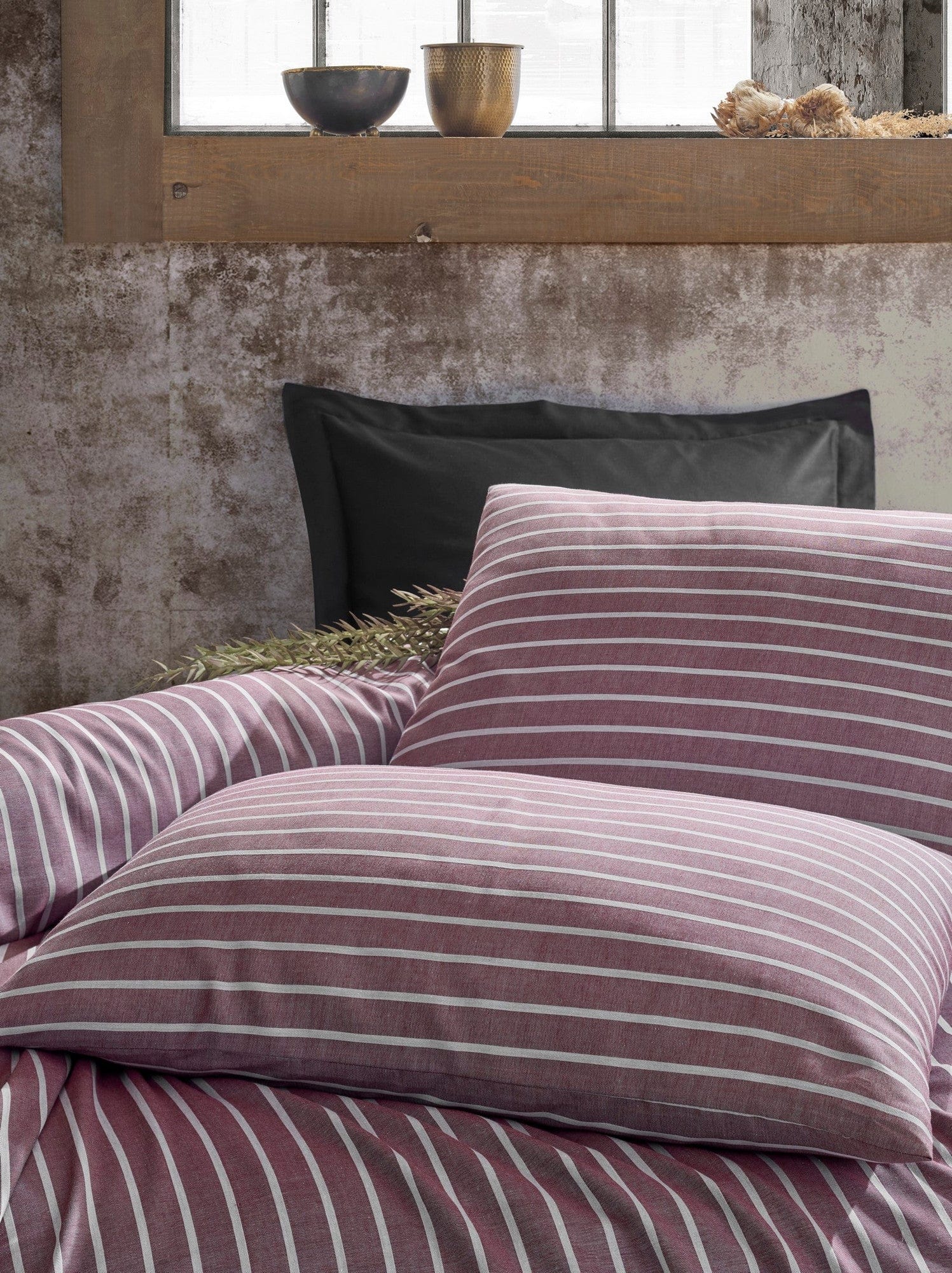 Lenjerie de pat Satin Bamboo Burgundy, 200 x 220 cm (1)