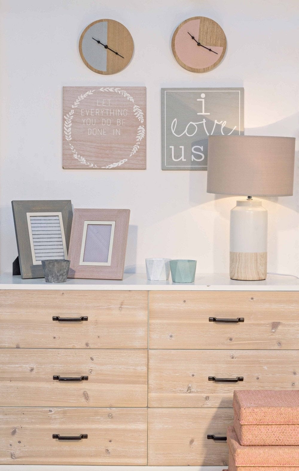 Lumanare ornamentala Ava Hexagonal Gri, Ø9xH7 cm (2)