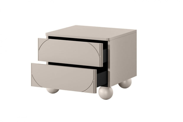 Bogart Noptiera din MDF si lemn, cu 2 sertare, Sonatia 45-2SZ Crem, l45xA45xH47 cm