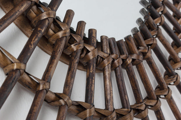 Oglinda decorativa din lemn Gibson Round Maro inchis, Ø55 cm (1)