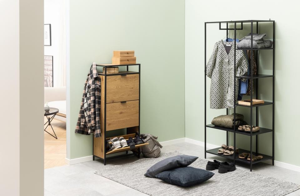 Actona Pantofar din MDF si metal, cu 3 sertare, Seaford Stejar / Negru, l56xA30xH129 cm