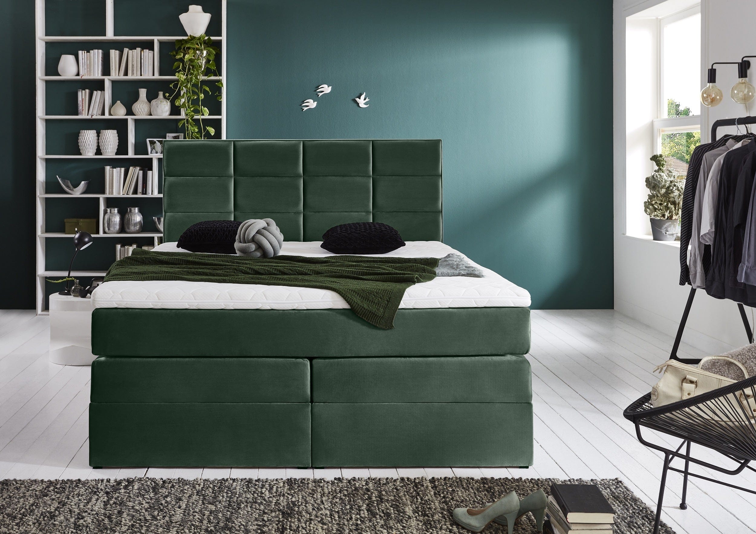 Pat rabatabil cu lada de depozitare, tapitat cu stofa, Meran Boxspring Velvet Verde Inchis (1)