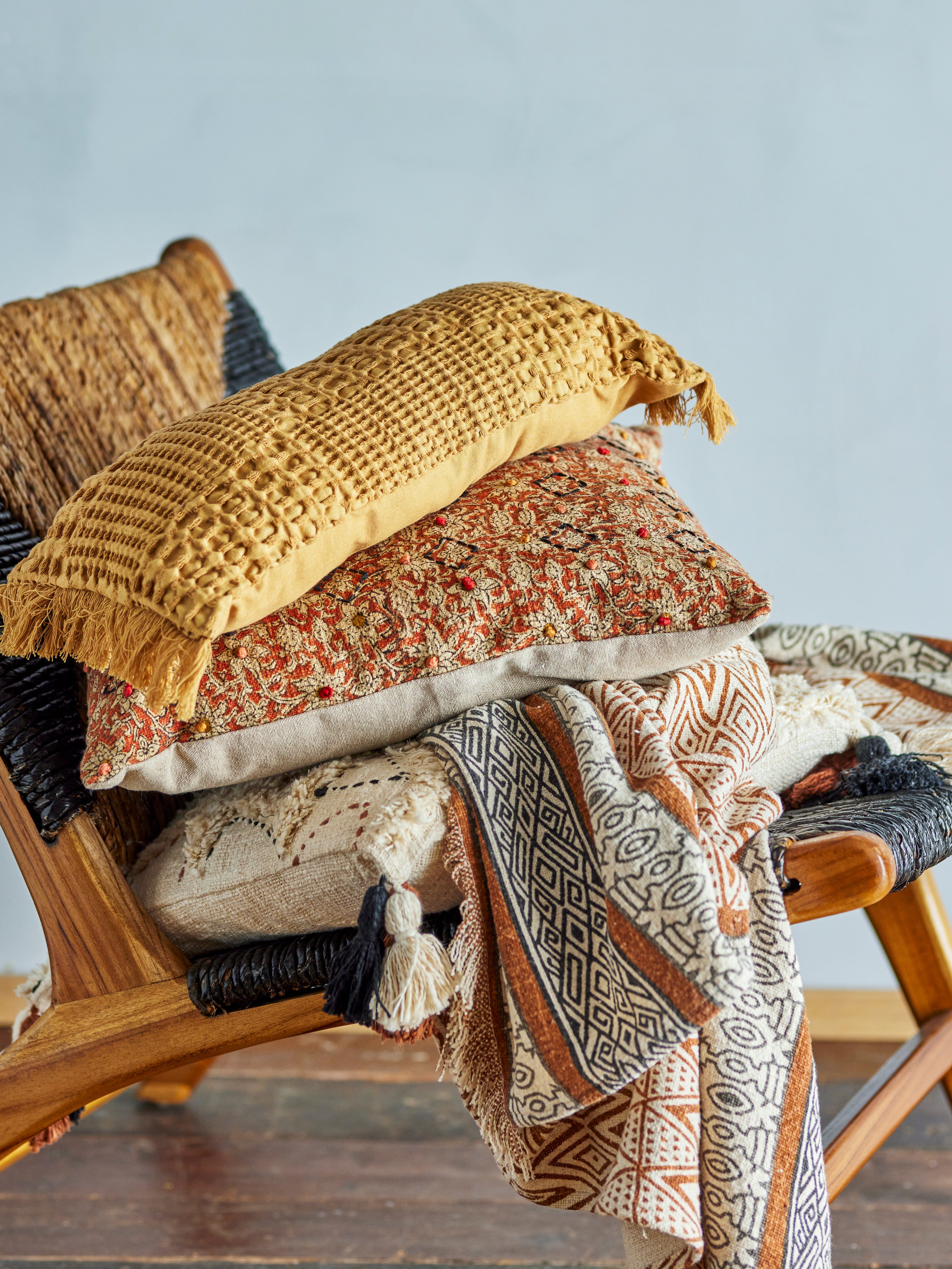 Patura decorativa din bumbac Madigan Maro, 150 x 125 cm (4)