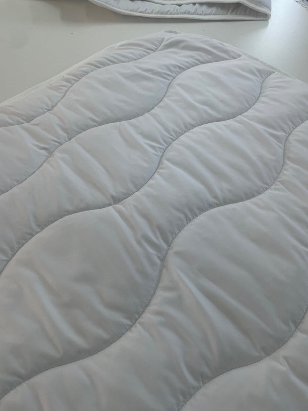 Cadar Pilota Vara, umplutura vata 200 g/mp, tesatura microfibra, Melis Alb