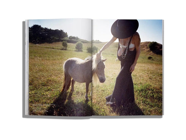 Revista Vogue Scandinavia Issue 13, Editie in Limba Engleza (4)