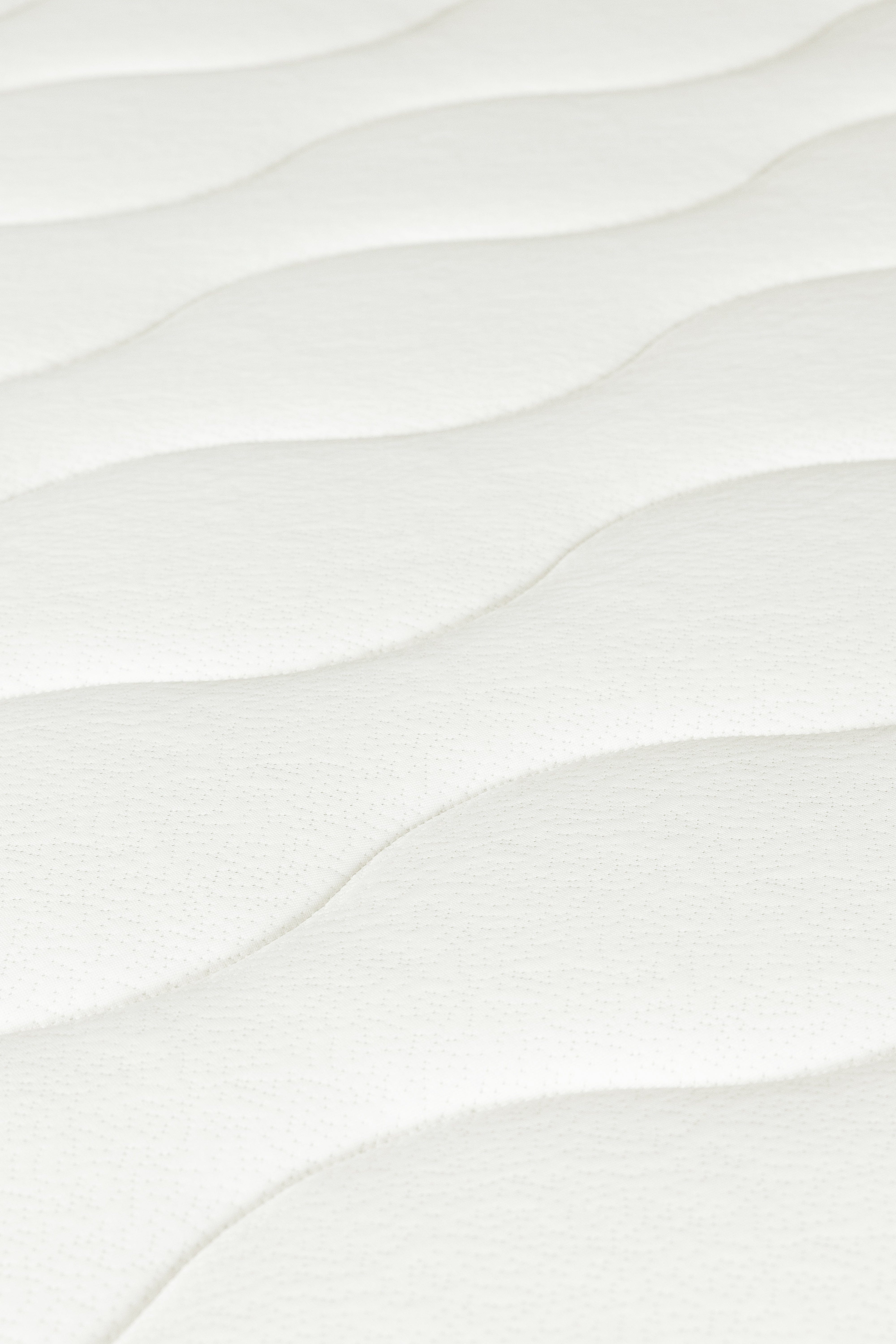 Cadar Saltea Memo Cloud 26 cm cu banda de aerisire 3D, 20 cm spuma HR + 4 cm Memory