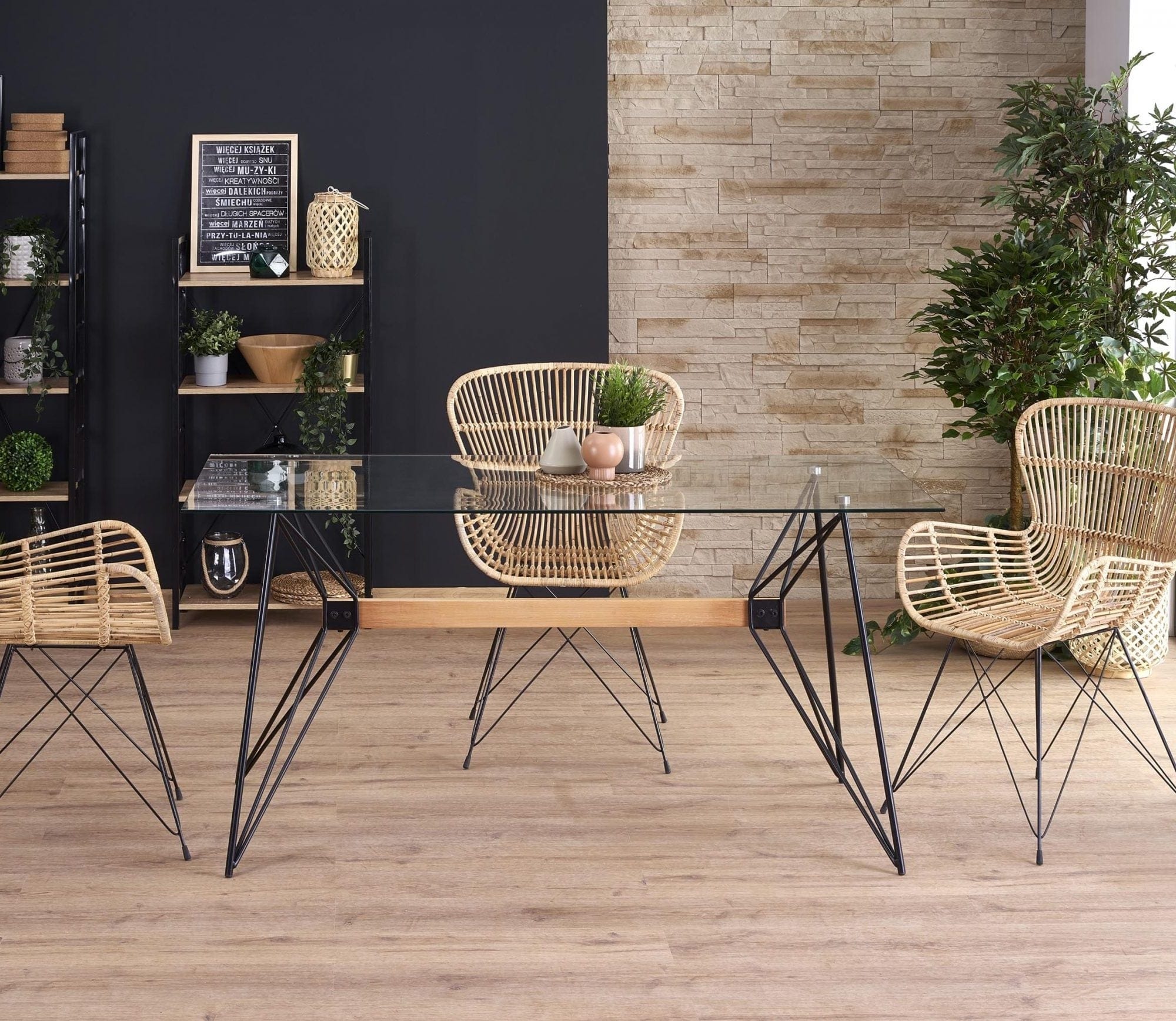 Scaun din ratan natural cu picioare metalice Kai-335 Natural / Negru, l61xA63xH90 cm (1)