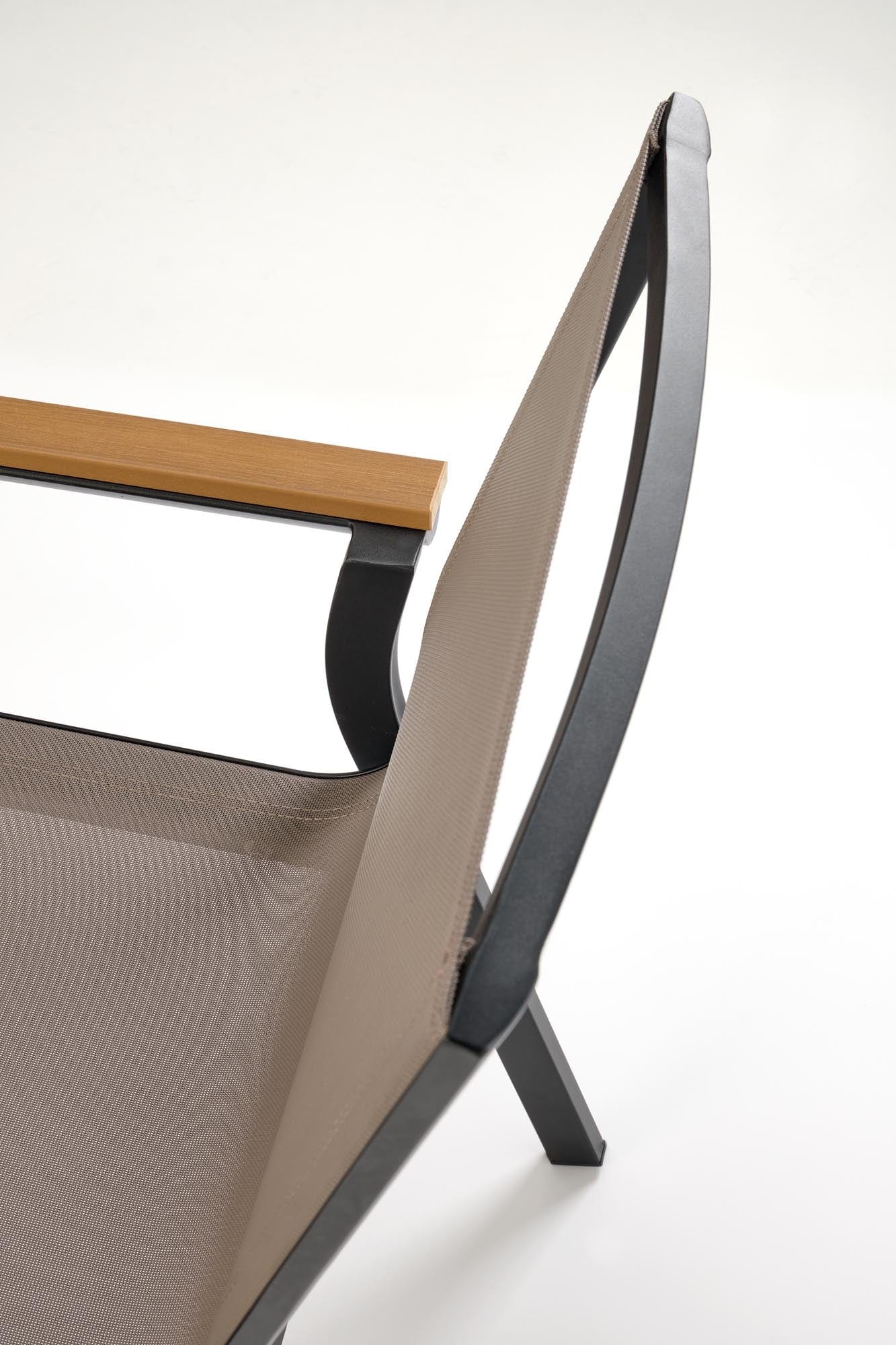 Halmar Scaun pentru gradina / terasa, din metal si material textil Fieris Maro / Negru, l57xA66xH88 cm