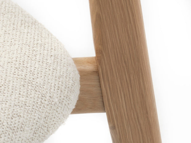 Unique Furniture A/S Scaun tapitat cu stofa si picioare din lemn, Elim Alb / Stejar, l49xA46,5xH81 cm