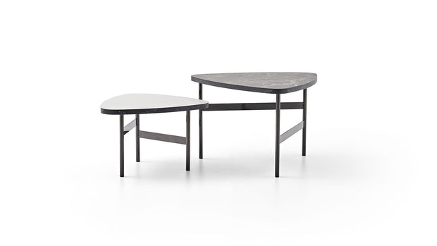 Set 2 mese de cafea din pal si metal, Arora Gri / Negru, L70,6xl67xH45,3 cm / L55,1xl54,2xH35,4 cm (2)