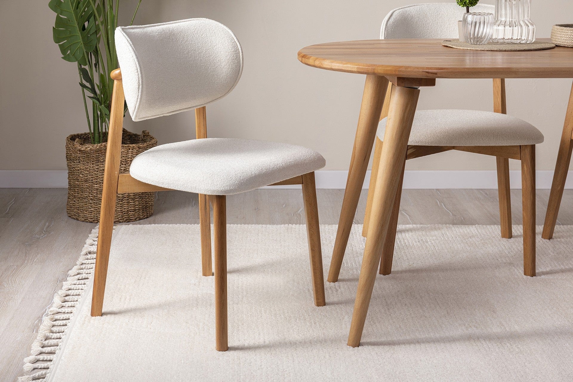 Asir Set 2 scaune din lemn de fag, tapitate cu stofa Soli Alb / Fag, l50xA50xH84 cm