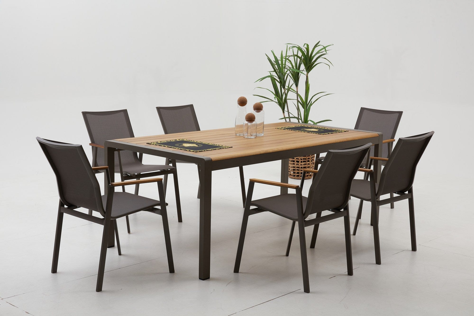 Set masa de gradina / terasa din lemn si aluminiu + 6 scaune de gradina, Lara Cappuccino / Natural, L160xl90xH75 cm (1)