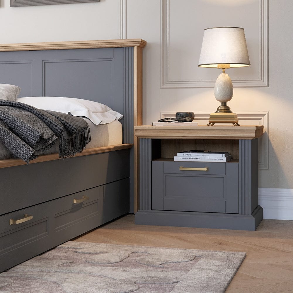 Set Mobila Dormitor din pal si MDF, cu pat 200 x 160 cm, 5 piese Tara Grafit / Nuc Pacific (2)