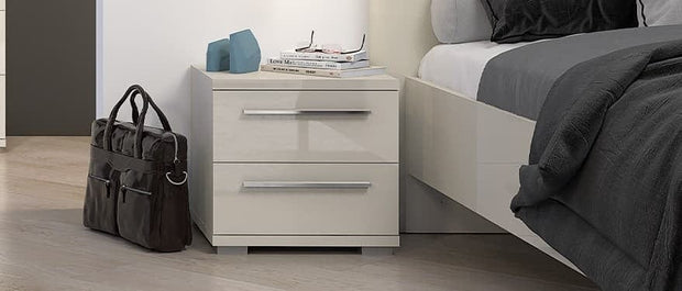 Set Mobila Dormitor din pal si piele ecologica, cu pat 200 x 160 cm, 5 piese Piano P62B/PN Bej (1)