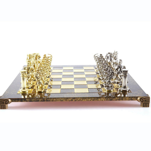 Manopoulos Set sah piese si tabla din alama, lucrate manual, Archers, Tabla Maro cu piese Auriu / Argintiu, 44 x 44 cm