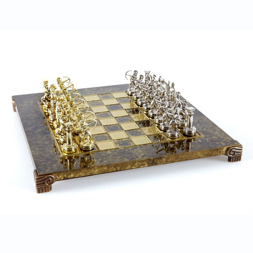 Manopoulos Set sah piese si tabla din alama, lucrate manual, Luxury Archers, Tabla Bronz cu piese Auriu / Argintiu, 28 x 28 cm