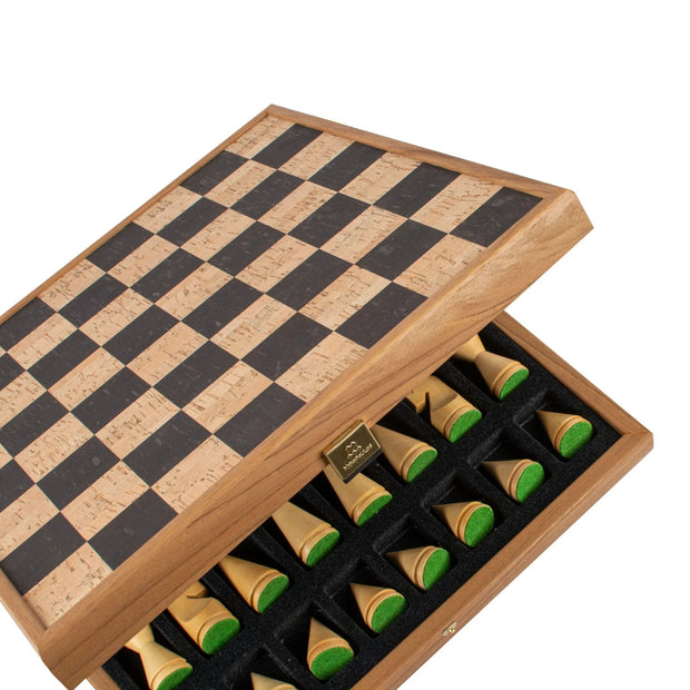 Manopoulos Set sah piese si tabla din lemn, lucrate manual, Modern Style, Tabla Natural cu piese Negru / Natural, 40 x 40 cm