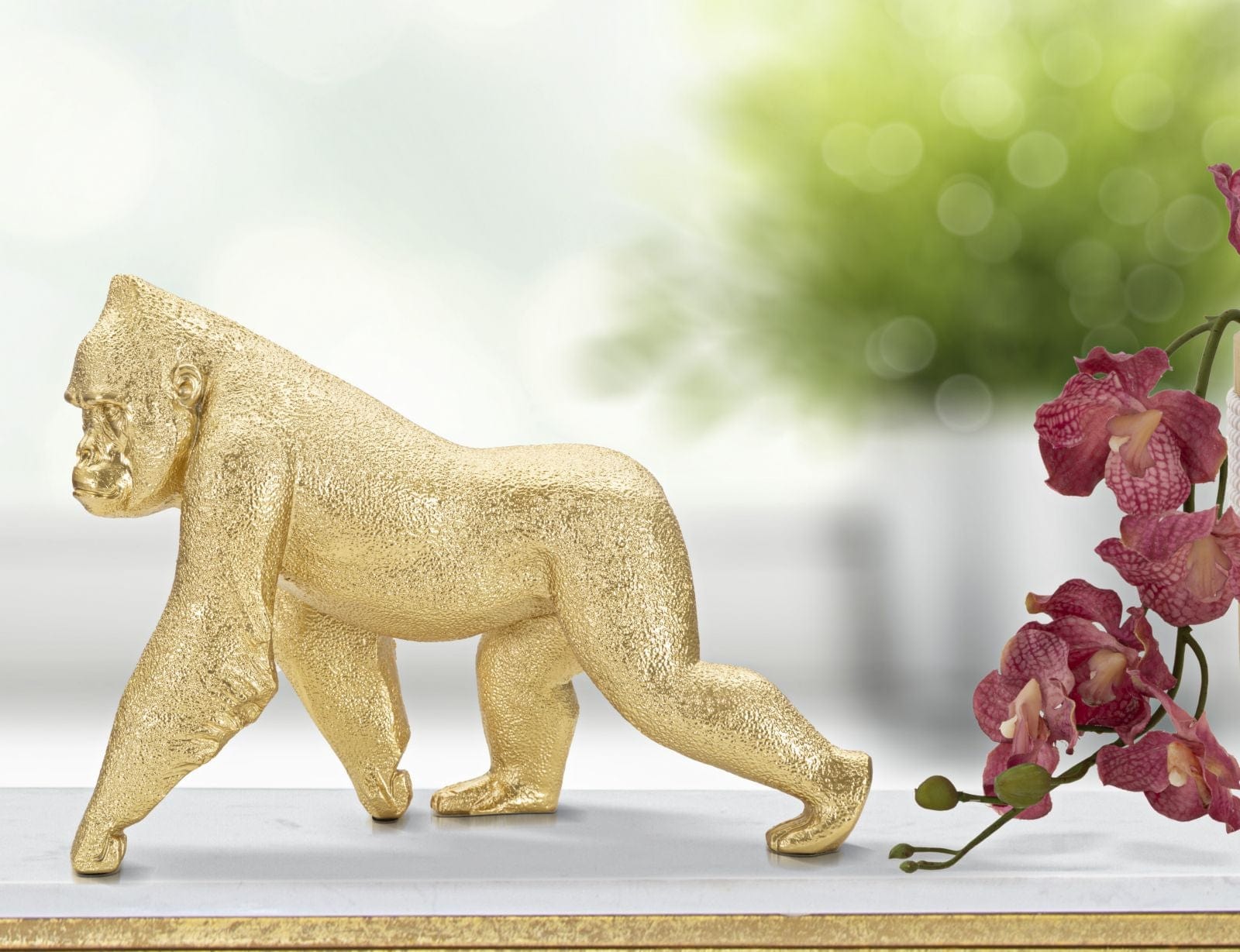 Mauro Ferretti Decoratiune din rasina Gorilla Front Auriu, L29,7xl11,5xH21,8 cm