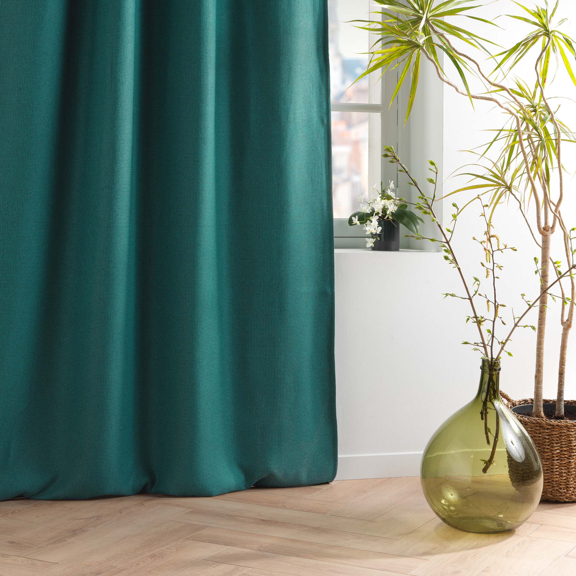 U10 Draperie Blackout Blake Albastru Inchis, 135 x 240 cm