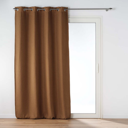 U10 Draperie Blackout Blake Camel, 135 x 240 cm