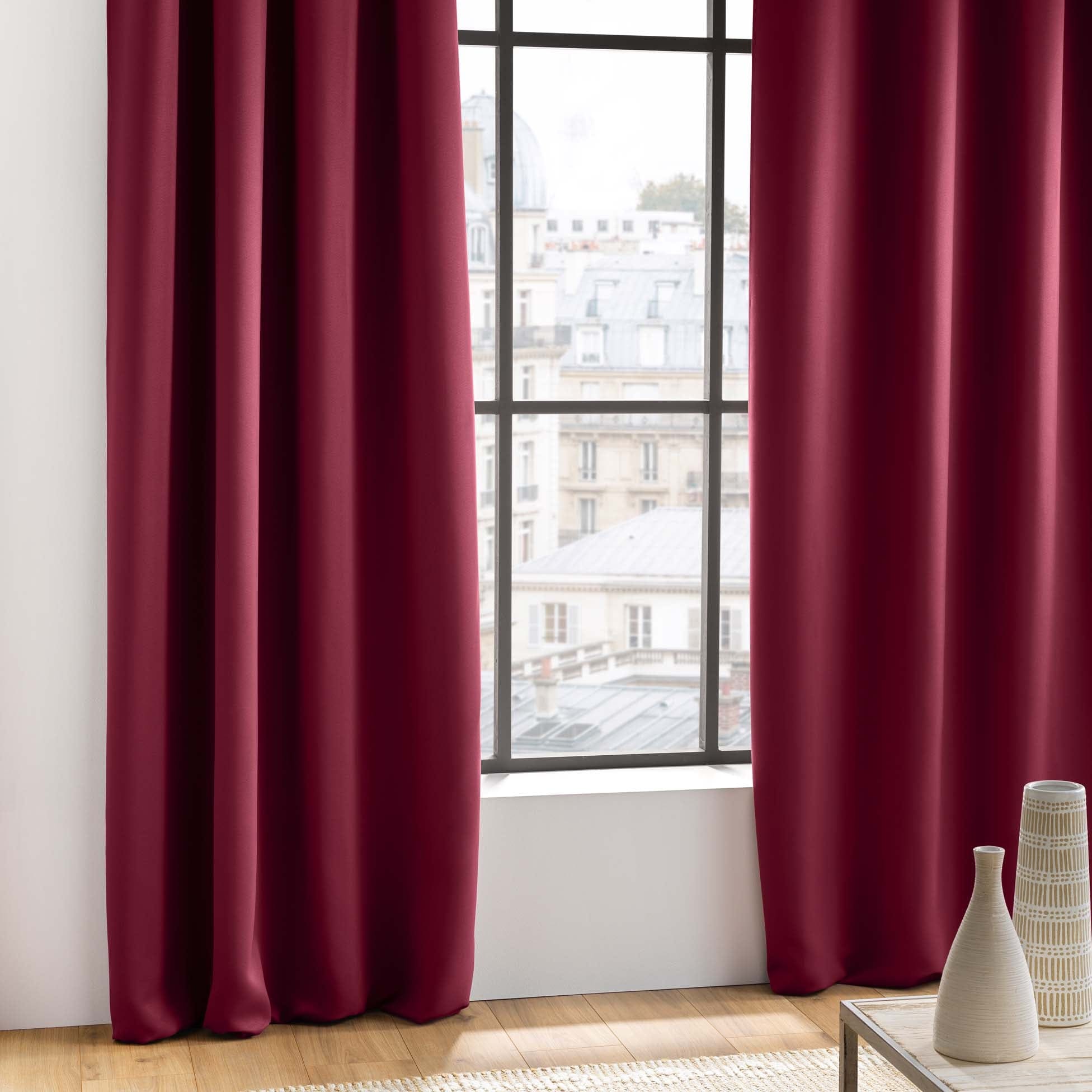 U10 Draperie Blackout Occult Bordeaux, 135 x 240 cm