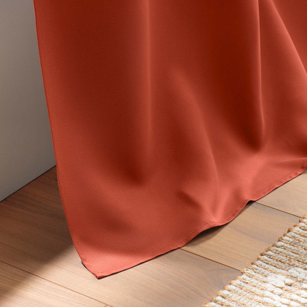U10 Draperie Blackout Occult Caramiziu, 135 x 240 cm