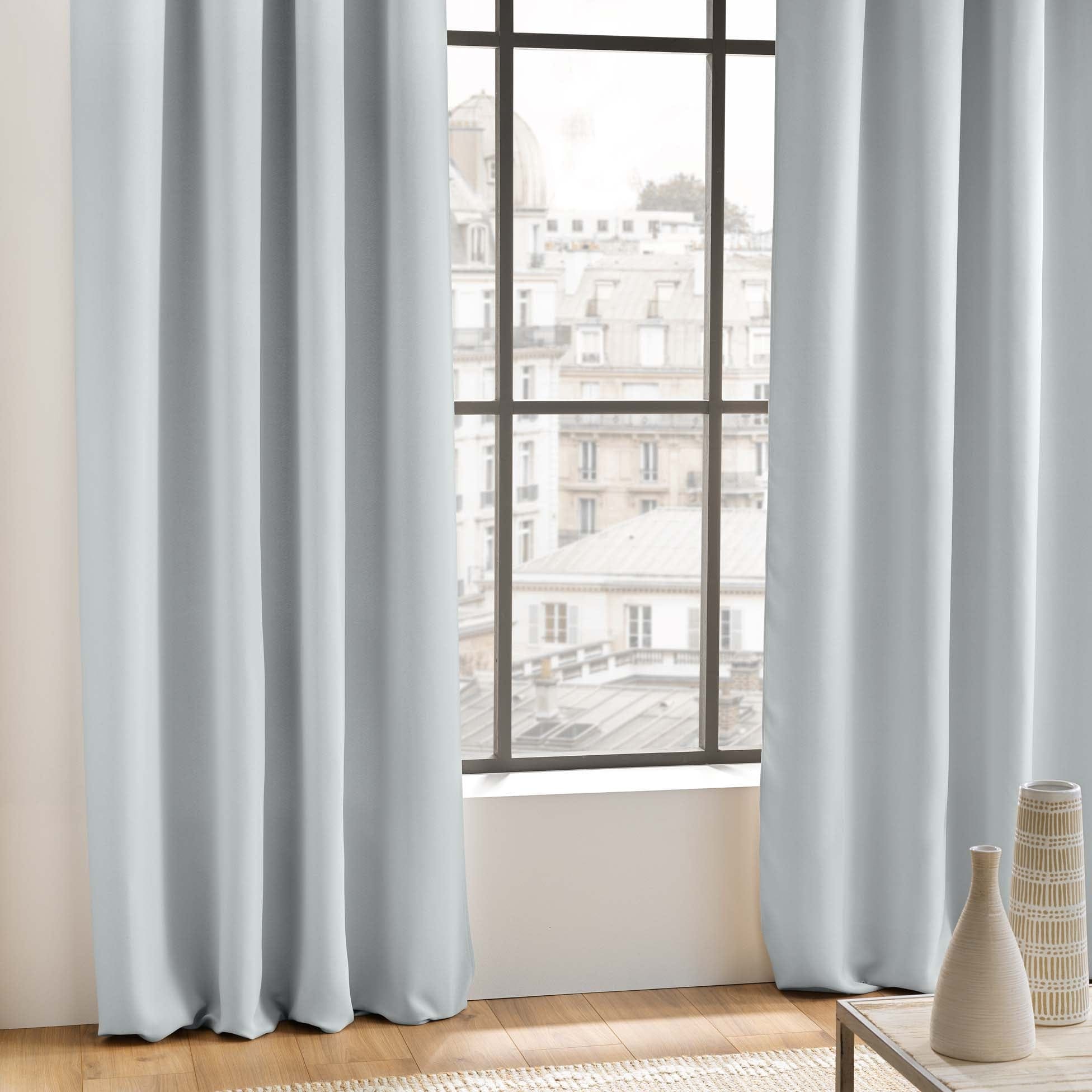 U10 Draperie Blackout Occult Gri Deschis, 135 x 240 cm