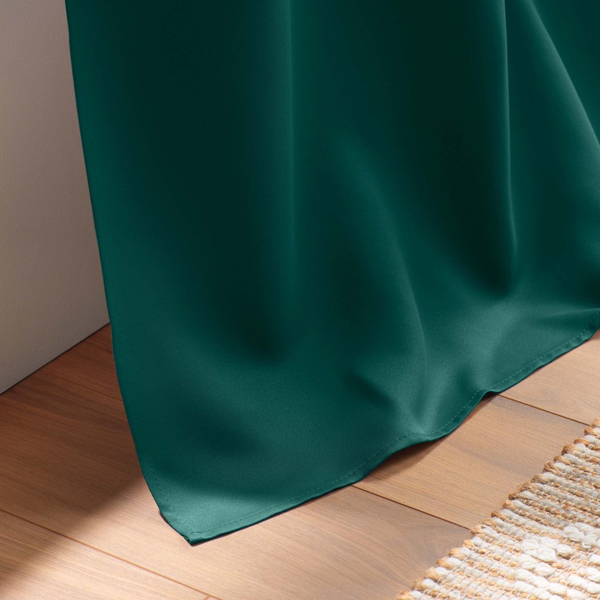U10 Draperie Blackout Occult Verde, 135 x 280 cm