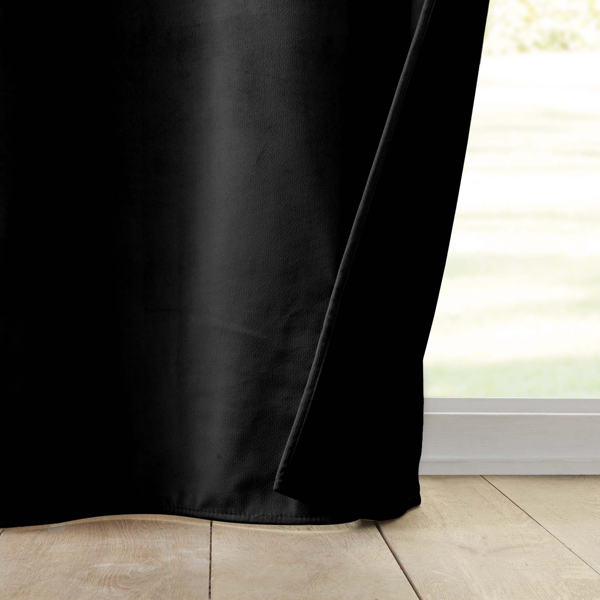 U10 Draperie Polarchic Velvet Negru, 140 x 260 cm