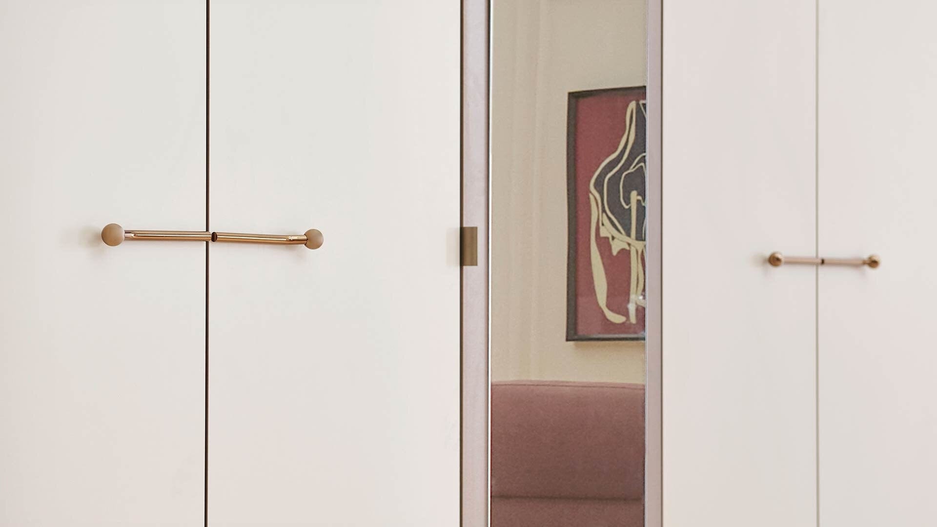 Dogtas Dulap din pal, 5 usi si oglinda, Nicole Crem, l225,7xA60,8xH218,7 cm