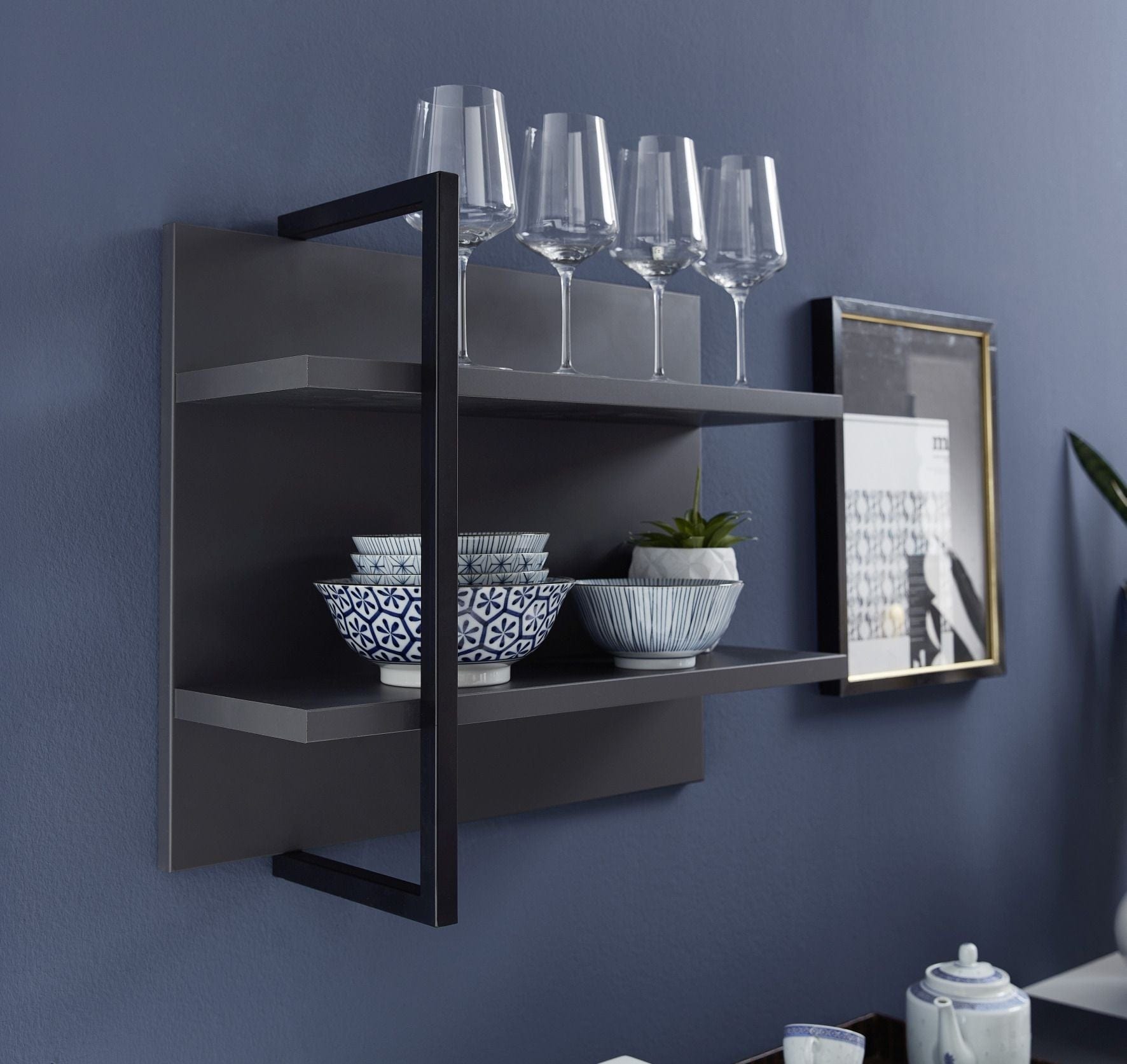 Innostyle Etajera suspendata din pal si MDF Madeline Grafit / Negru, l60xA19xH50 cm